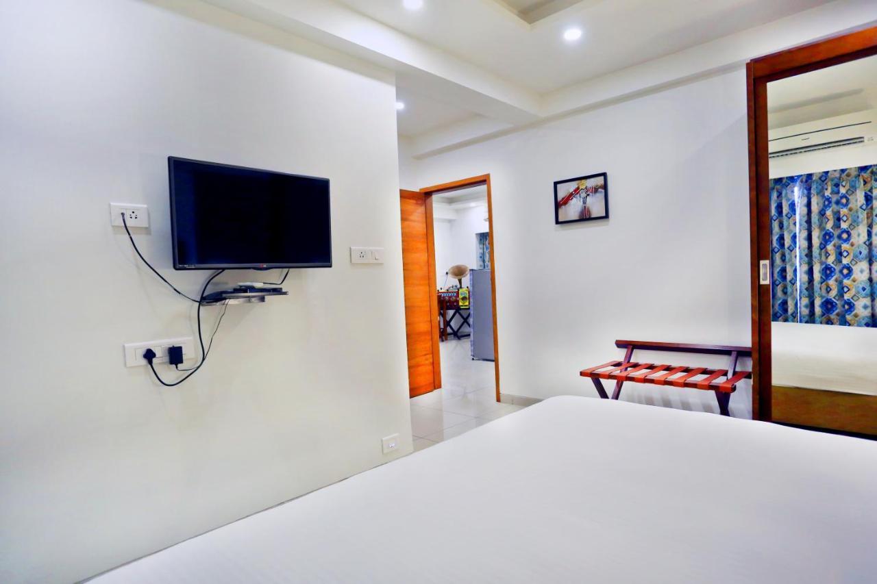 Hotel The Park Residency Ahmadabad Zewnętrze zdjęcie