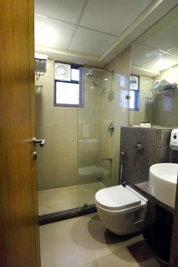 Hotel The Park Residency Ahmadabad Zewnętrze zdjęcie